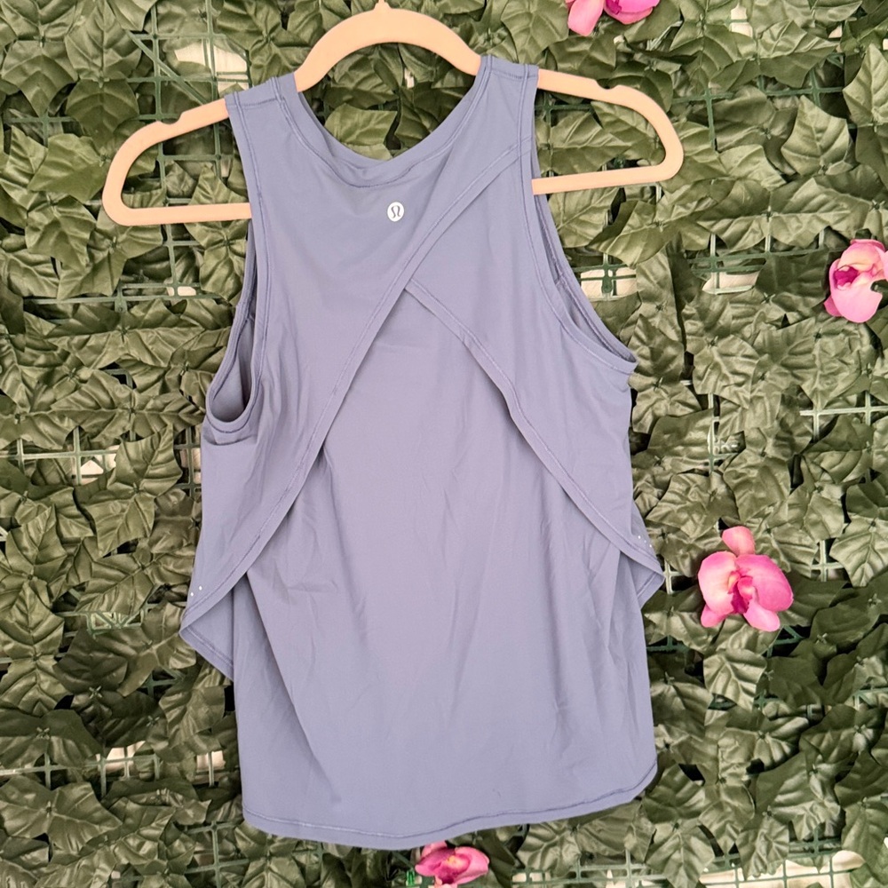 NWT Lululemon Fold Over Running Tank Size 6 - Picture 2 of 5